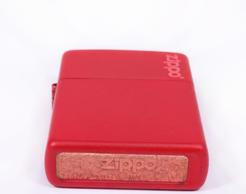  ZIPPO RED MATTE LOGO 233ZL