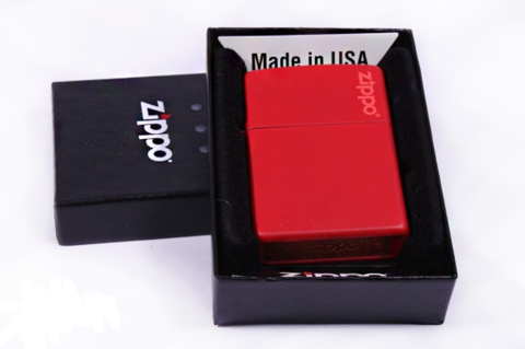  ZIPPO RED MATTE LOGO 233ZL